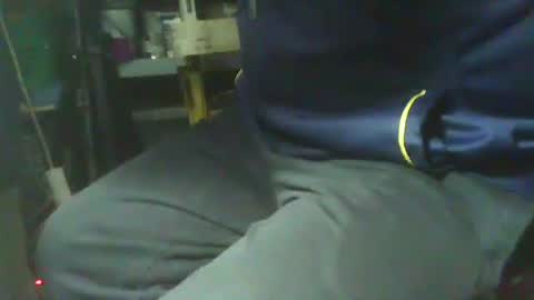 Snapshot of leobauo chatting on February 18, 2026, 10:39 pm leobauo online show from February 18, 2026, 10:39 pm