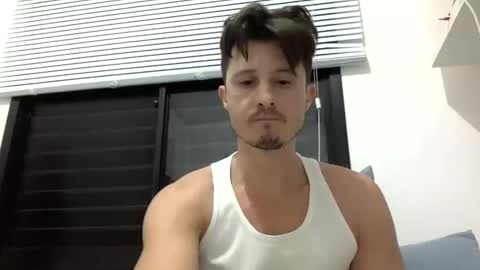 Snapshot of leomantovani chatting on December 22, 2025, 7:27 am leomantovani online show from December 22, 2025, 7:27 am