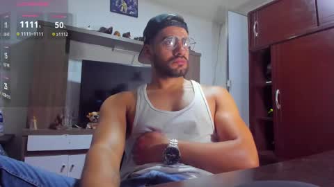 Leon Hart online show from December 20, 2024, 1:14 am