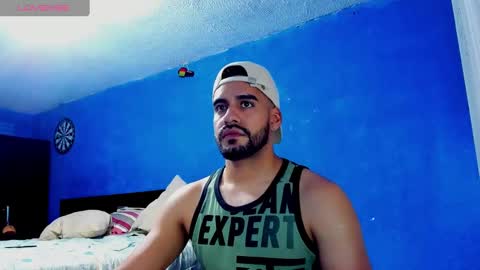 Leon Hart online show from January 2, 2025, 10:01 pm