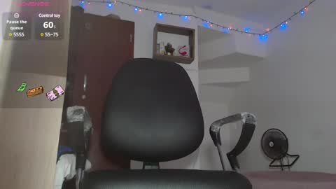 Snapshot of leonal_oconer chatting on March 4, 2025, 6:39 pm iam leonal online show from March 4, 2025, 6:39 pm