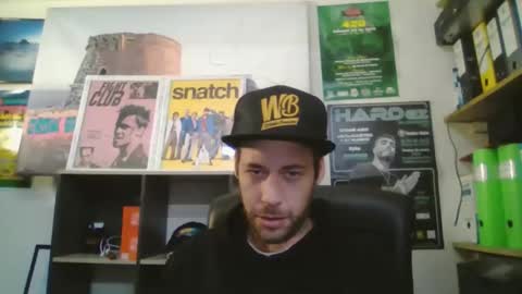 Snapshot of leonidascum chatting on January 16, 2026, 12:53 pm leonidascum online show from January 16, 2026, 12:53 pm