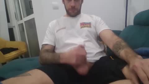 Snapshot of leonidascum chatting on January 18, 2026, 1:42 am leonidascum online show from January 18, 2026, 1:42 am