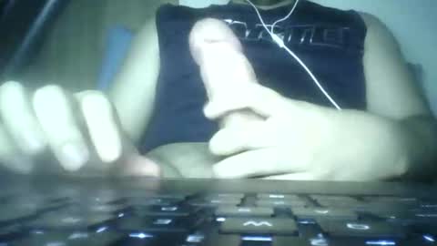 Snapshot of leoonel_95 chatting on May 31, 2026, 5:37 am leoonel_95 online show from May 31, 2026, 5:37 am