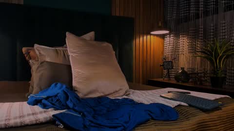 Leo Salvatore online show from February 26, 2025, 6:37 am