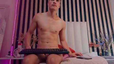 Snapshot of leotease chatting on May 15, 2026, 10:50 pm leotease online show from May 15, 2026, 10:50 pm
