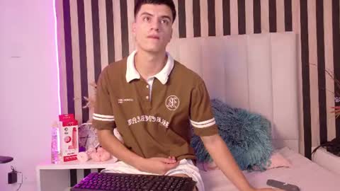 leotease online show from June 18, 2026, 7:07 pm