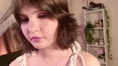 Nicole Moore online show from July 28, 2026, 4:39 pm