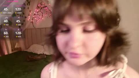 Nicole Moore online show from July 28, 2026, 6:20 pm