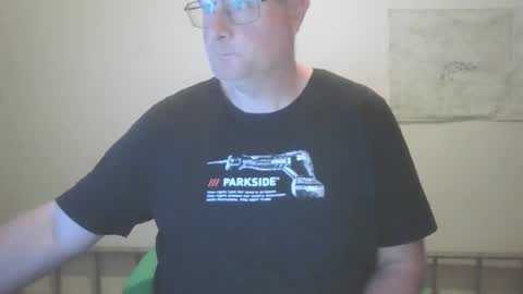 homquisgode online show from November 15, 2025, 6:55 am