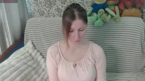 Snapshot of lesanamagic chatting on May 21, 2026, 2:13 pm LesanaMagic online show from May 21, 2026, 2:13 pm