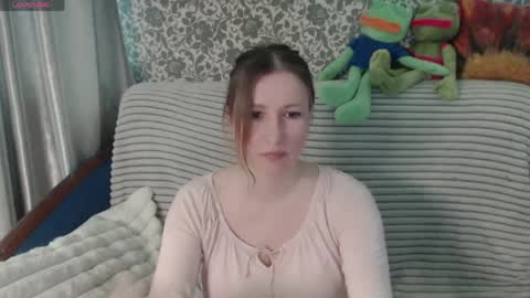 Snapshot of lesanamagic chatting on May 22, 2026, 6:42 am LesanaMagic online show from May 22, 2026, 6:42 am