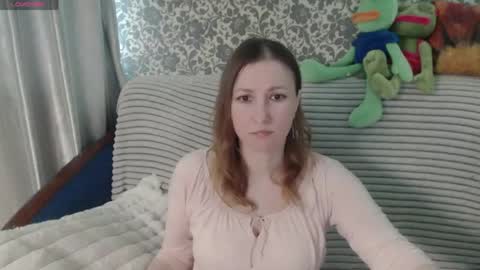 Snapshot of lesanamagic chatting on May 27, 2026, 4:53 am LesanaMagic online show from May 27, 2026, 4:53 am