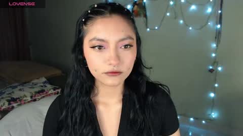 Snapshot of leslie__anderson chatting on April 24, 2026, 10:07 am Leslie online show from April 24, 2026, 10:07 am