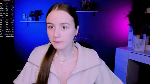 Snapshot of leslie_bird chatting on October 16, 2025, 5:19 am leslie_bird online show from October 16, 2025, 5:19 am