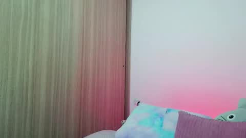 Snapshot of leslystone_ chatting on January 10, 2026, 9:52 pm Lesly online show from January 10, 2026, 9:52 pm