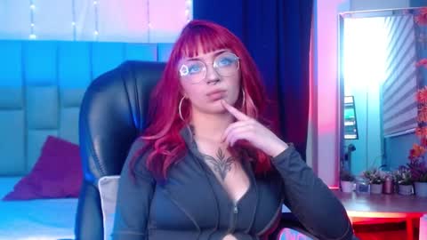 Less  online show from January 25, 2025, 11:44 am