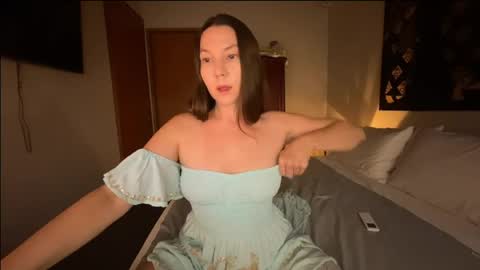 Snapshot of lessya_magic chatting on May 18, 2026, 9:37 am lessya_magic online show from May 18, 2026, 9:37 am