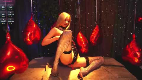 Snapshot of lessyluiz chatting on February 16, 2026, 7:10 pm Hi my name is Lessy I am 18 years old. Im new here but I really like making new acquaintances online show from February 16, 2026, 7:10 pm