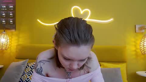 Lessy online show from October 13, 2025, 3:28 am