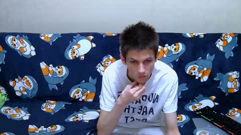 Snapshot of lester_broo chatting on June 4, 2026, 8:59 pm lester_broo online show from June 4, 2026, 8:59 pm