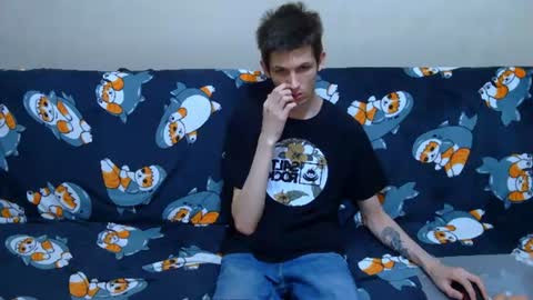Snapshot of lester_broo chatting on June 20, 2026, 10:34 pm lester_broo online show from June 20, 2026, 10:34 pm