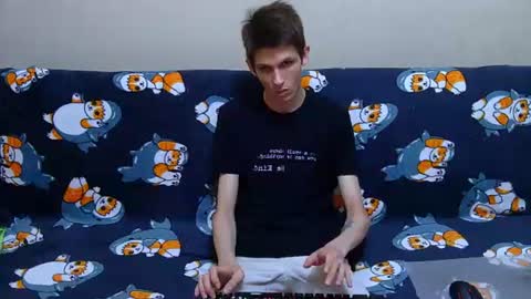 Snapshot of lester_broo chatting on June 23, 2026, 8:29 pm lester_broo online show from June 23, 2026, 8:29 pm