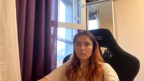 Milena online show from July 27, 2026, 4:14 pm