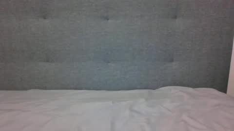 lets_play143 online show from January 12, 2025, 9:40 pm