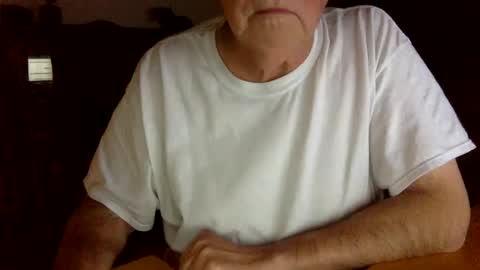 letscum2gether0 online show from December 21, 2024, 2:52 am