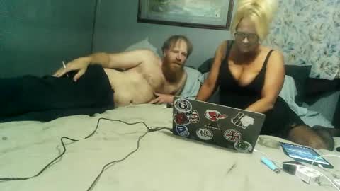 Snapshot of letsgetdirty1981 chatting on December 16, 2024, 2:47 am letsgetdirty1981 online show from December 16, 2024, 2:47 am