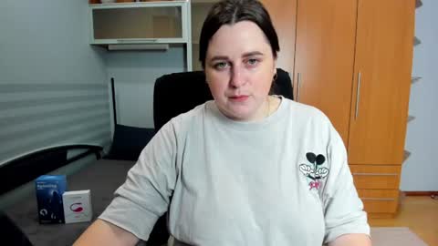 Naomi online show from June 15, 2026, 6:04 am
