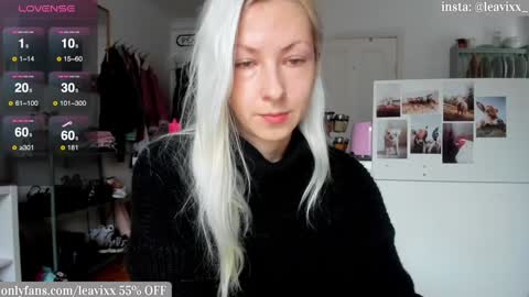 LeaVixx online show from December 18, 2024, 9:47 am