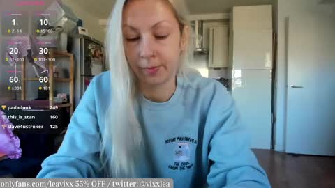 LeaVixx online show from April 12, 2026, 7:35 am