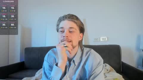 Snapshot of lev_miller chatting on May 5, 2026, 1:52 pm lev_miller online show from May 5, 2026, 1:52 pm