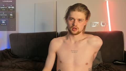 Snapshot of lev_miller chatting on May 15, 2026, 4:08 am lev_miller online show from May 15, 2026, 4:08 am