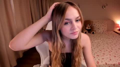 Snapshot of leviavillat chatting on May 30, 2026, 11:07 am Rita online show from May 30, 2026, 11:07 am