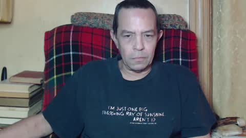 Snapshot of levon48 chatting on January 4, 2025, 1:10 am levon48 online show from January 4, 2025, 1:10 am