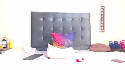 Snapshot of lexa_rouge chatting on October 7, 2025, 8:39 pm lexa_rouge online show from October 7, 2025, 8:39 pm