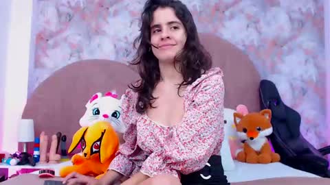 Snapshot of lexaderuso chatting on January 13, 2025, 8:04 pm LexaDeRuso online show from January 13, 2025, 8:04 pm