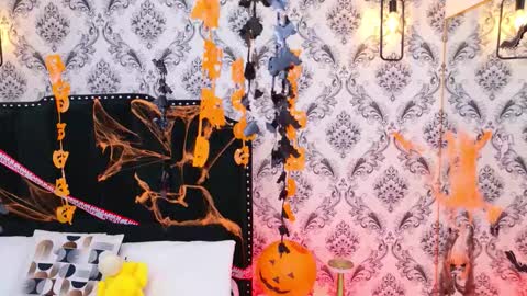 Snapshot of lexaderuso chatting on October 27, 2025, 3:10 am LexaDeRuso online show from October 27, 2025, 3:10 am