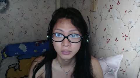 Hev Lexi online show from April 18, 2026, 12:31 pm