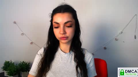 Alexia online show from April 7, 2026, 10:59 am