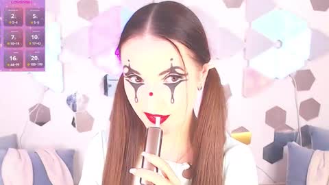 Alexia online show from November 4, 2025, 10:20 pm