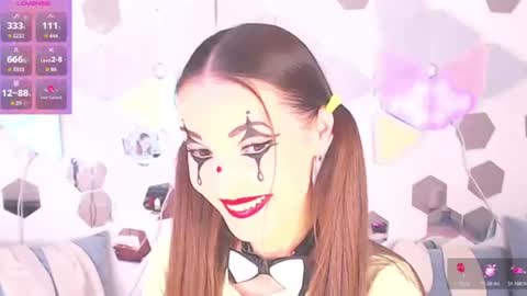 Alexia online show from July 15, 2026, 7:52 pm