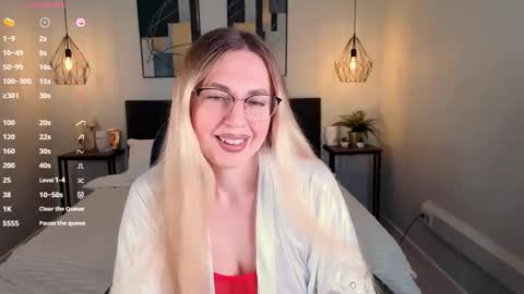 Snapshot of lexi_terele chatting on September 11, 2025, 7:19 am Lexy - Follow me online show from September 11, 2025, 7:19 am