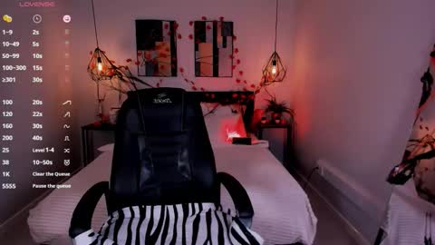 Snapshot of lexi_terele chatting on October 26, 2025, 6:52 am Lexy - Follow me online show from October 26, 2025, 6:52 am