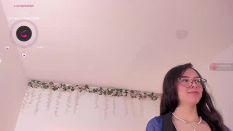 Snapshot of lexie_collins chatting on April 19, 2026, 6:10 pm lexie_collins online show from April 19, 2026, 6:10 pm