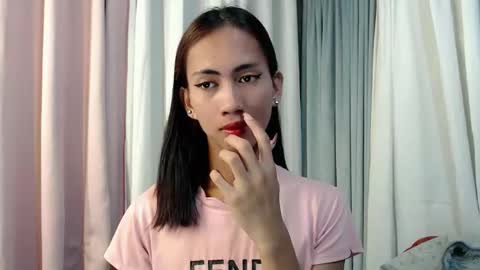 lexie_loveee online show from May 7, 2026, 8:47 pm