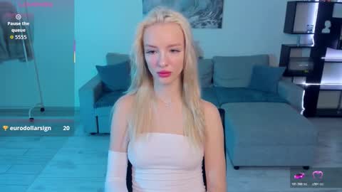 Snapshot of lexieblonde chatting on February 13, 2026, 6:20 am lexieblonde online show from February 13, 2026, 6:20 am